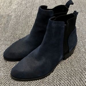 Secychelles Navy Chelsea Bootie